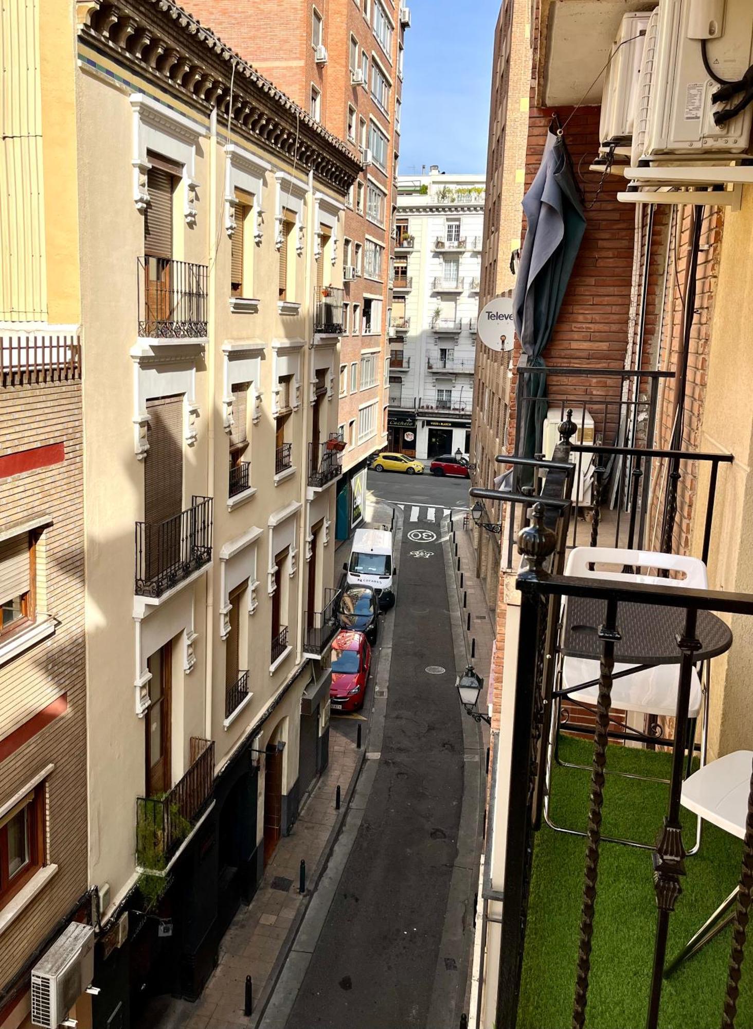 Apartamento Numantino Zaragoza Kültér fotó